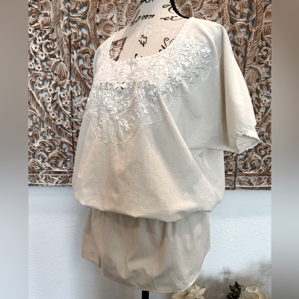 Memory Cream w/White Floral Embroidery 100% Cotton Cinched Waist Blouse- size L - Picture 4 of 14